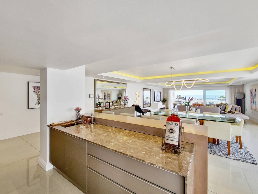 4 Bedroom Property for Sale in Mouille Point Western Cape